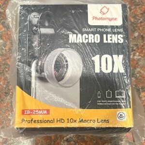 Black and Silver 10X Macro Lens for Smartphones